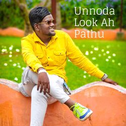 Unnoda Look Ah Pathu-NzkbaRBWYFw