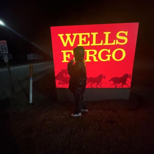 NO LOVE cover art