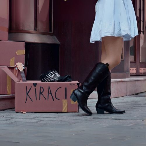 Kiracı cover art