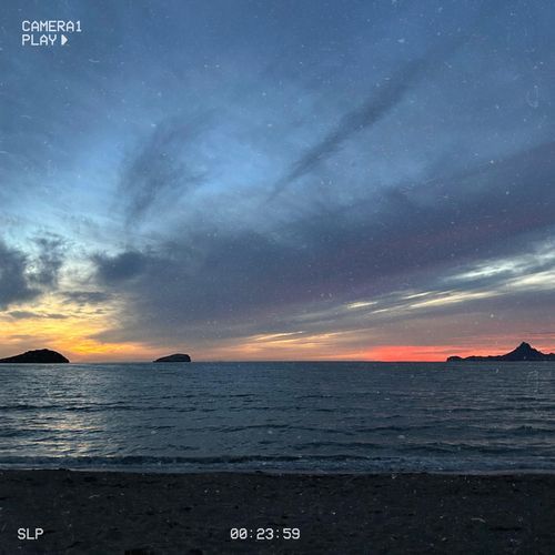 EN LA INTERNACIONAL cover art