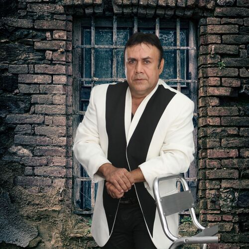 La Piña Madura. Amores por Correo . La Mucura . Tu Solo Tu . cover art