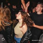 SHAKE IT OFF (TECHNO)