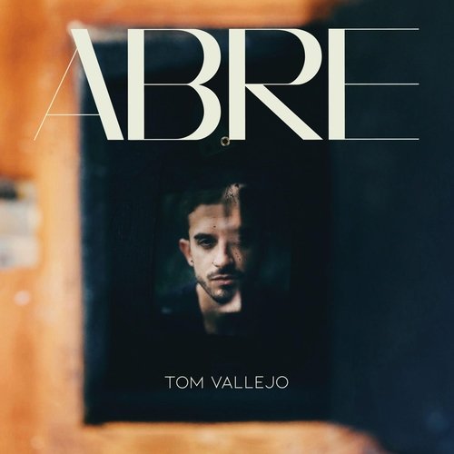 Tres Cuartos cover art