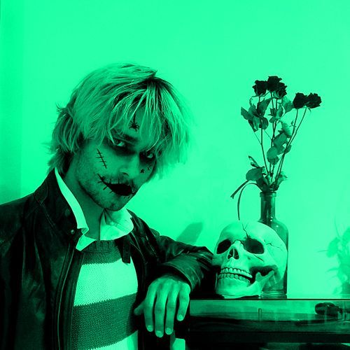 Czesław (Z komfortu mojego pokoju)