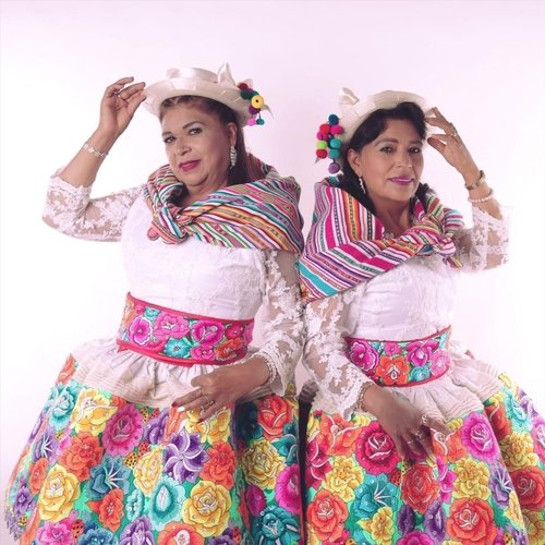 Lloraré (feat. Porfirio Ayvar) cover art