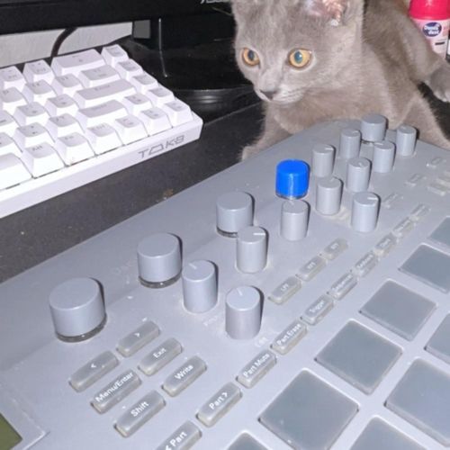 Melodisches Scheppern