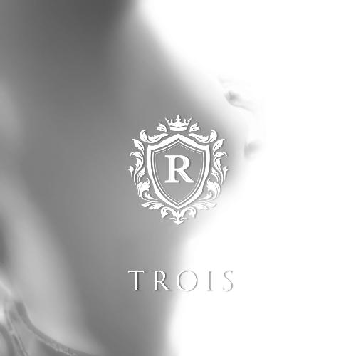 Trois: Blanc_poster_image