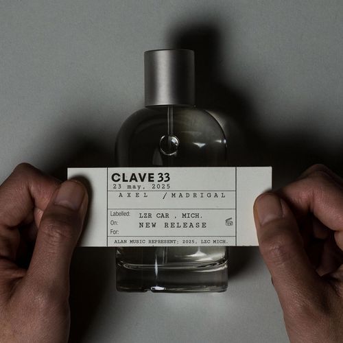 Clave 33 cover art