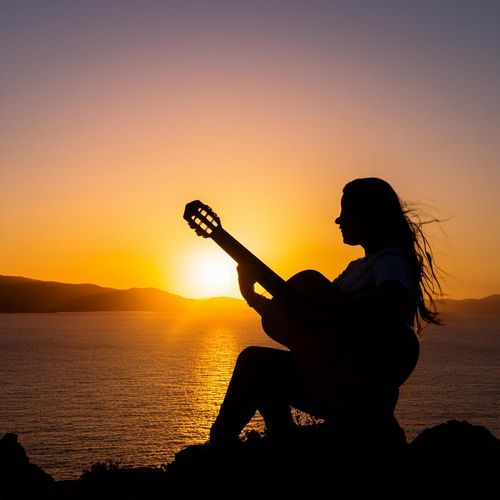 Reflexiones Tranquilas: Música De Guitarra Para Una Relajación Pacífica