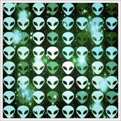 Aliens Meow Remix