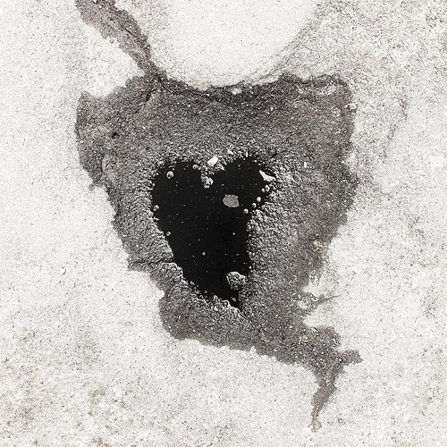 Болото cover art