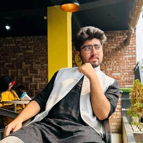 Ekta Mon Tomake Chai