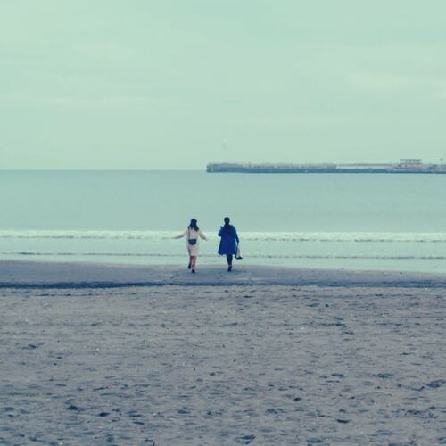 a quiet walk to the seashore