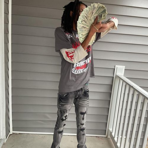 Tht Deep cover art
