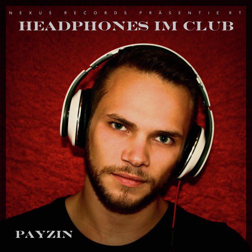 Headphones im Club