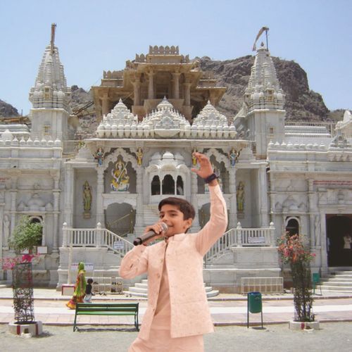 Nakoda Re Mandir Mein Dhol Bhaje - नाकोड़ा रे मंदिर में ढोल बाजे