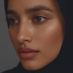 دموعي بتسبق كلامي ليك