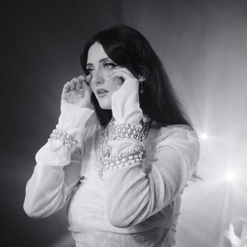 Sirass anyám cover art