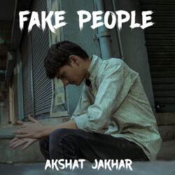 Fake People-SSoYB0B8dWo