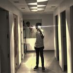 कोणाक नको सांगू ह्या गाना