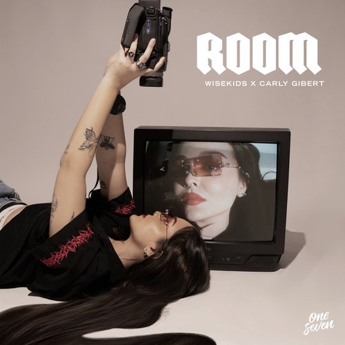 Room_poster_image