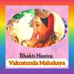 Vakratunda Mahakaya Ganesh Mantra-JzI9Rjlac3Y