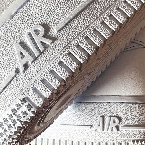 AF1