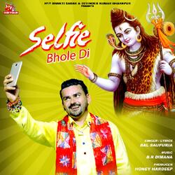 Selfie Bhole Di-FQo-fERdWws