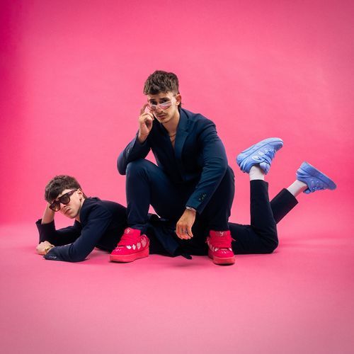 KERTVÁROSI GENGSZTEREK