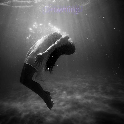 Drowning Feat Mehkare Merson Lyrics Ondi Vil Teqkoi Only On Jiosaavn - drowning roblox id 2018