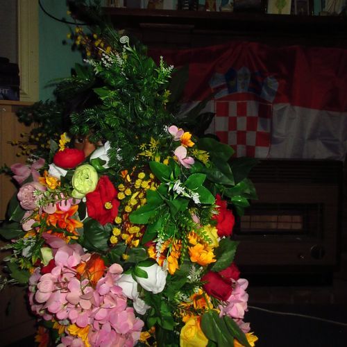 DEATH BY THE CROATIAN TRADE