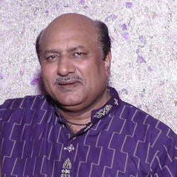 Tuba Tuba Vaikh Nai Sakda