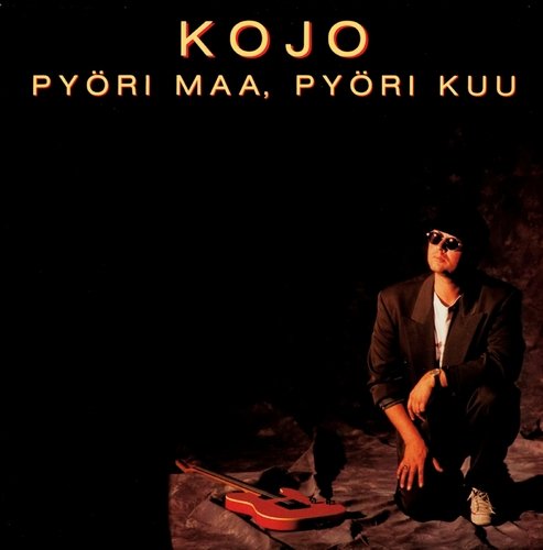 Pyörii maa, pyörii kuu