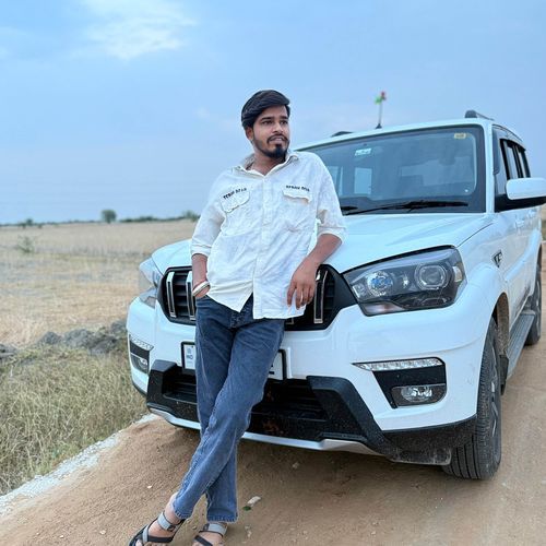गाड़ी गाड़ी म चोखी स्कोर्पियो लाग र