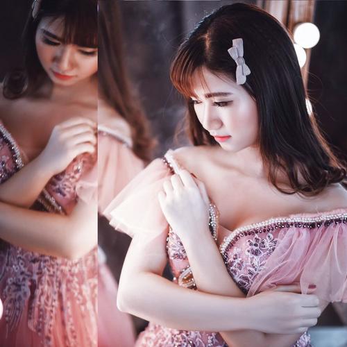 Mirror cover art