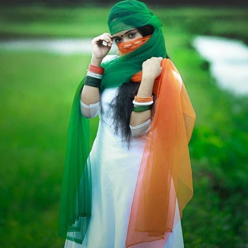 Rakhta Hai Shan Tiranga