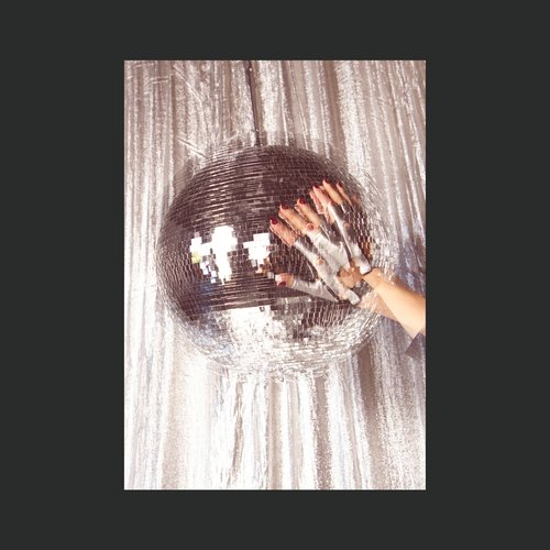 Spitting Off the Edge of the World (TRY Remix)