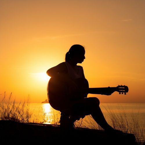 Guitarra Para Atardeceres: Rasgueos Para El Alma