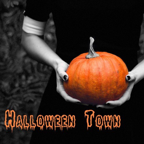 Halloween Town - Scary Ambient Music and Sound Effects, Creepy Pasta and Horror Story Background