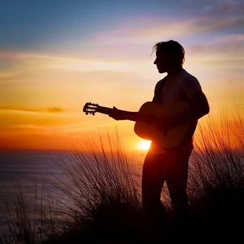 Guitarra Para Relajarse: Rasgueos De Tranquilidad Y Escape Sereno