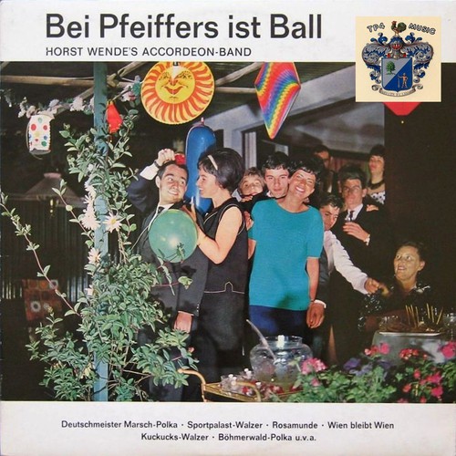 Bei Pfeiffers ist Ball_poster_image