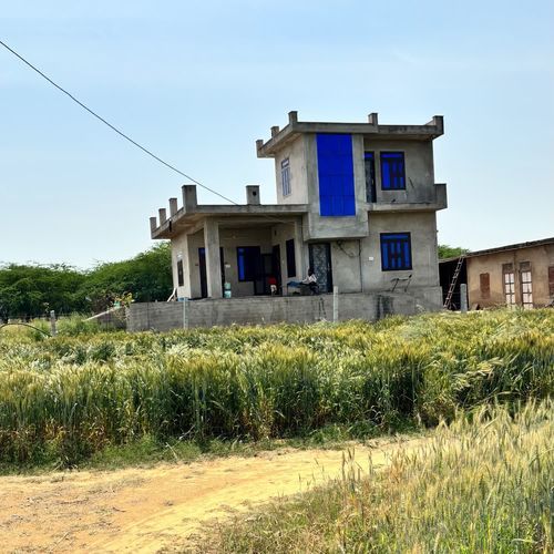 कट जातो रेल क तले