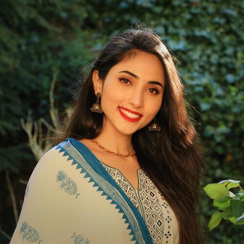 Eesha Ninna Charana Bhajane cover art