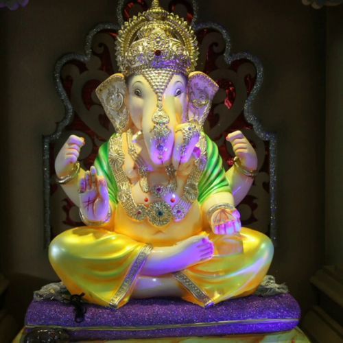 Ganesha Gayatri Mantra 108 Om Lambodaraya Vidmahe Mahodaraya Dheemahi Tanno Danthi Prachodayat