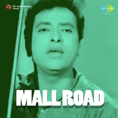 Mall Road Par Ghum Rahe Hain