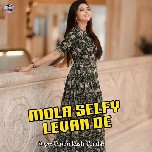 Mola Selfy Levan De