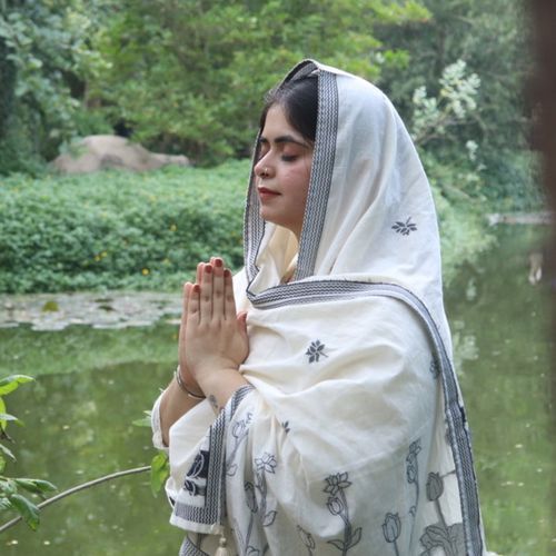 Charan Kamal Tere Dhoye Dhoye Peevan