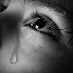 ভুলতে গেলে আরও বেশী মনে পড়ে যায়