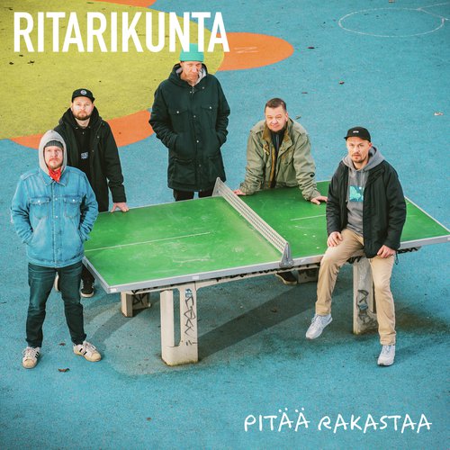 Pitää rakastaa_poster_image