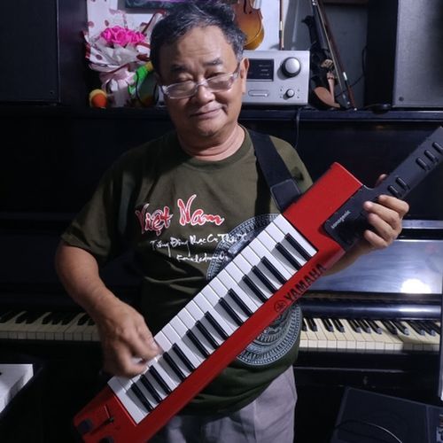 Khuc Tinh Nong Cua Ngoc Son cover art